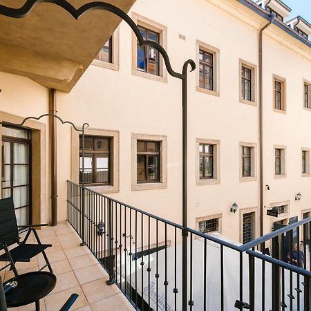 Michalska Residence 1 Братислава Екстериор снимка